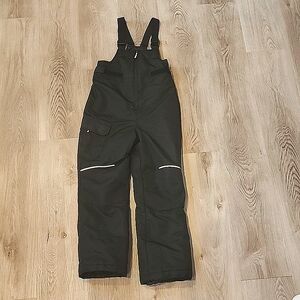 Boys Swiss tech Snow pants Size 8